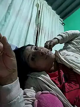 Snapshot of AnggelicaSwan21 chatting on November 28, 11:51 pm AnggelicaSwan21 online show from November 28, 11:51 pm