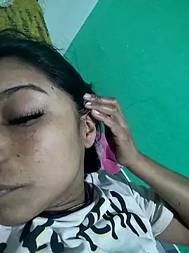 Snapshot of AnggelicaSwan21 chatting on December 4, 12:42 am AnggelicaSwan21 online show from December 4, 12:42 am