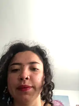 Snapshot of Paris_11 chatting on October 2, 12:34 pm Paris 11 online show from October 2, 12:34 pm