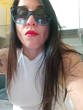 sexy7883 online show from March 9, 8:31 pm