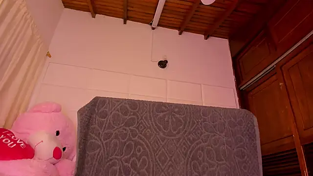 Gabby Haze online show from March 3, 3:45 am