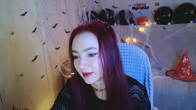 Snapshot of Micky_Wood chatting on October 31, 9:43 am Micky Wood online show from October 31, 9:43 am