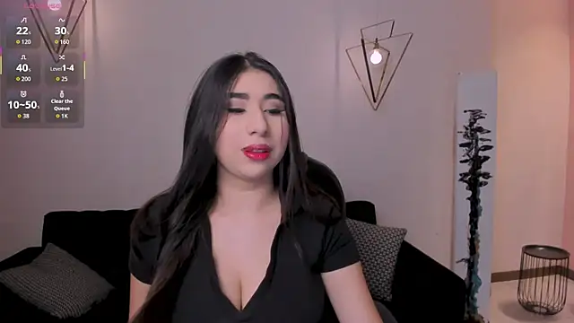 Snapshot of MayaMoretti_ chatting on October 16, 3:18 am MayaMoretti online show from October 16, 3:18 am