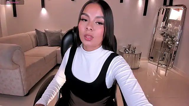 NinaBlum online show from September 17, 3:19 am