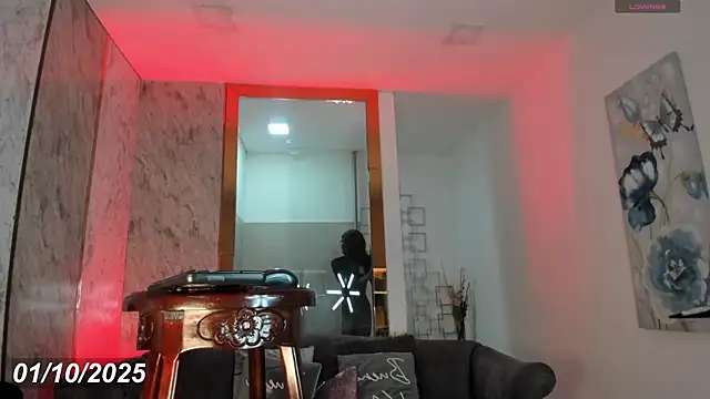 Snapshot of shantal_chocolet chatting on October 1, 12:55 pm shantal chocolet online show from October 1, 12:55 pm