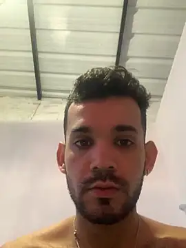 Snapshot of EthanGrey chatting on November 17, 1:39 pm EthanGrey online show from November 17, 1:39 pm