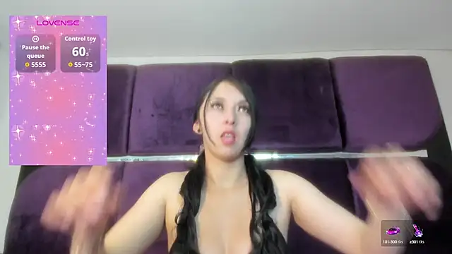 Noah Rossi  online show from September 12, 4:23 am