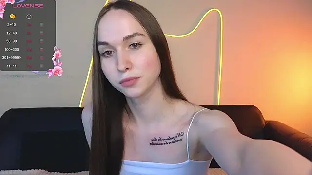 Snapshot of Angeel_Kate chatting on September 12, 12:05 pm Angeel Kate online show from September 12, 12:05 pm