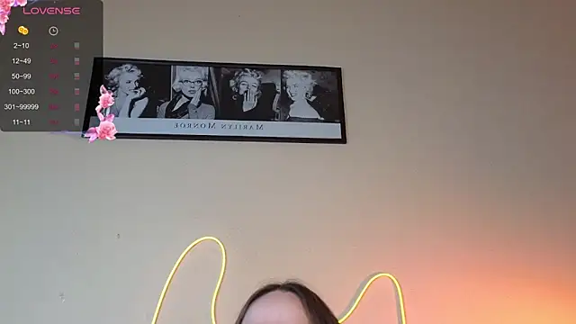 Snapshot of Angeel_Kate chatting on September 14, 7:18 am Angeel Kate online show from September 14, 7:18 am