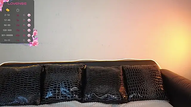 Snapshot of Angeel_Kate chatting on September 16, 11:00 am Angeel Kate online show from September 16, 11:00 am