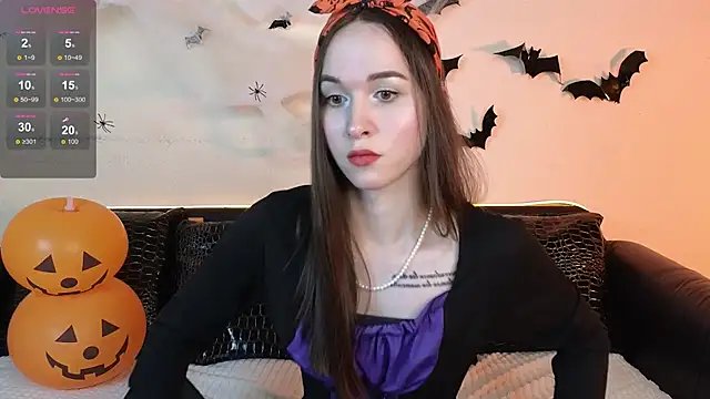 Snapshot of Angeel_Kate chatting on October 31, 6:47 am Angeel Kate online show from October 31, 6:47 am