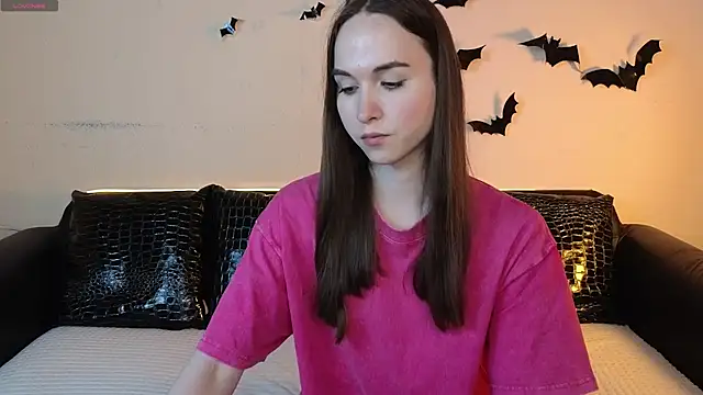 Snapshot of Angeel_Kate chatting on November 19, 11:43 am Angeel Kate online show from November 19, 11:43 am