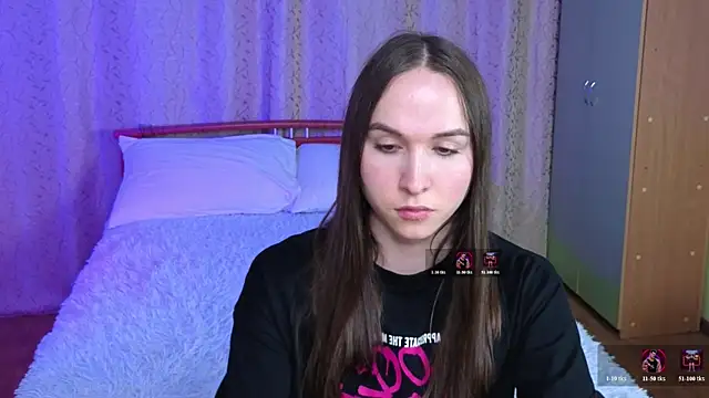Angeel Kate online show from May 22, 5:51 pm