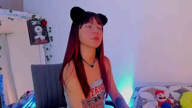 Snapshot of Genesiissss chatting on November 2, 1:08 am Genesiissss online show from November 2, 1:08 am