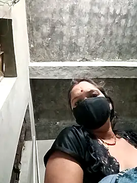 suhani sharmj online show from December 19, 10:06 pm