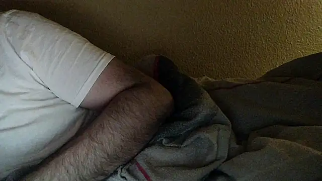 Snapshot of ohyesd4ddy chatting on March 4, 5:35 am ohyesd4ddy online show from March 4, 5:35 am