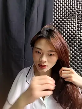 Snapshot of Xxq-20 chatting on October 20, 7:53 am Xxq-20 online show from October 20, 7:53 am