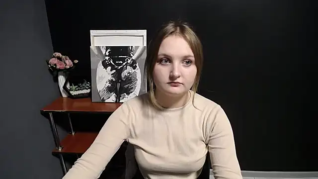 Snapshot of Mystic_nikole chatting on October 6, 3:09 pm Mystic nikole online show from October 6, 3:09 pm