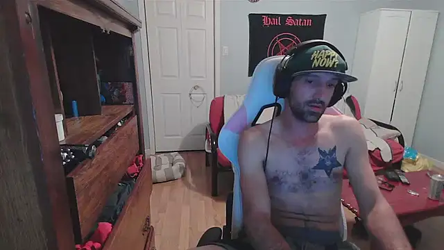 Snapshot of Ardokks chatting on October 1, 2:17 am Ardokks online show from October 1, 2:17 am