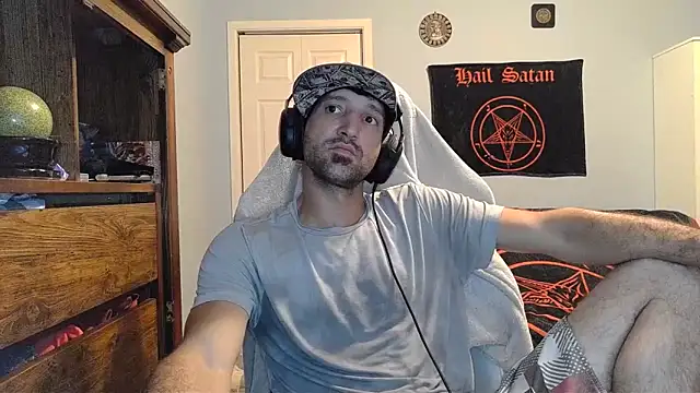 Snapshot of Ardokks chatting on October 22, 11:59 pm Ardokks online show from October 22, 11:59 pm