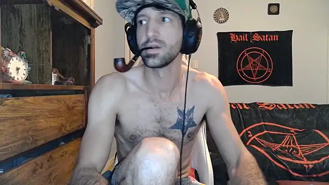 Snapshot of Ardokks chatting on November 15, 3:59 am Ardokks online show from November 15, 3:59 am