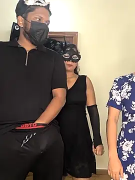 Family02 online show from October 1, 4:35 pm