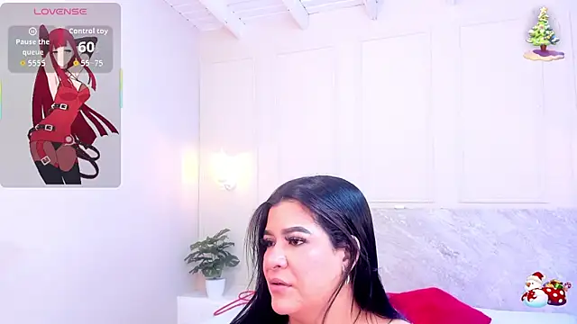 Snapshot of TianaGlow26 chatting on November 15, 7:43 pm TianaGlow26 online show from November 15, 7:43 pm