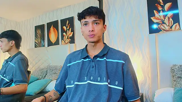 Snapshot of Lean_Portman chatting on September 25, 8:23 pm Lean Portman online show from September 25, 8:23 pm