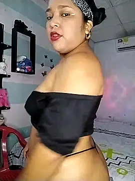 Angelly ricura online show from November 7, 2:28 pm