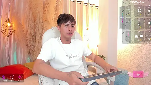 arion sherwind online show from September 11, 7:03 pm