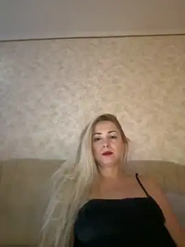 Snapshot of Nikihot__ chatting on September 16, 5:41 am Nikihot   online show from September 16, 5:41 am