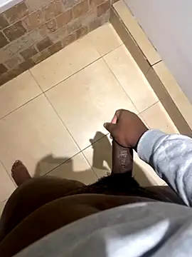 Snapshot of Coquin_R97 chatting on November 13, 12:26 pm Coquin R97 online show from November 13, 12:26 pm