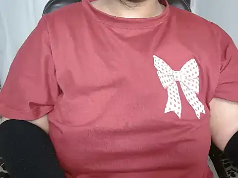 mrymlove online show from April 19, 3:44 pm