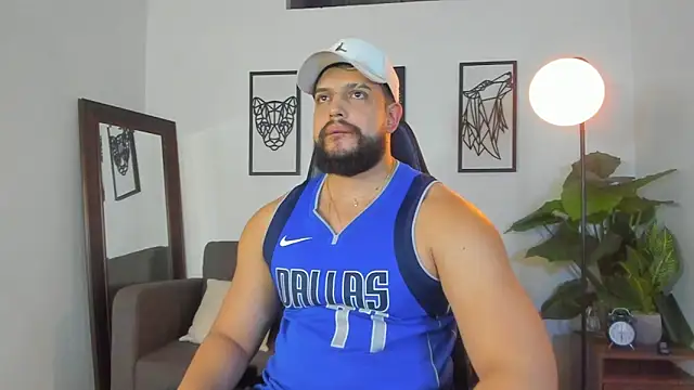 Justin kingX7 online show from April 3, 4:10 am