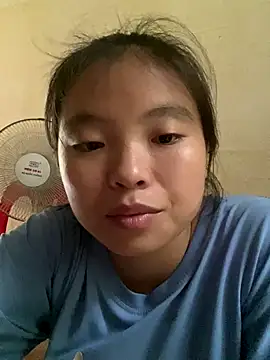 Snapshot of viluna chatting on October 4, 4:21 am viluna online show from October 4, 4:21 am