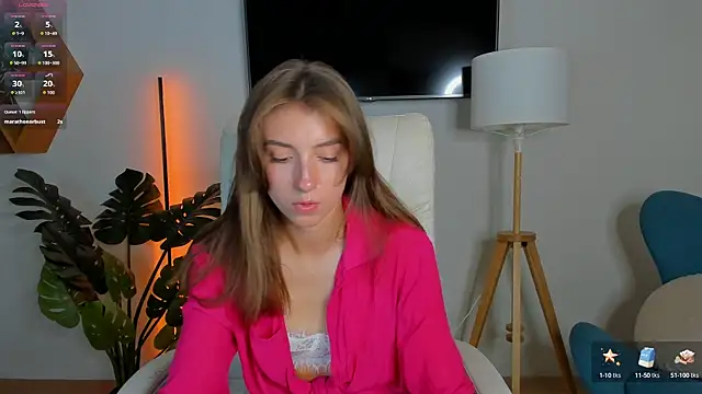 SweetVikki online show from September 23, 12:30 pm