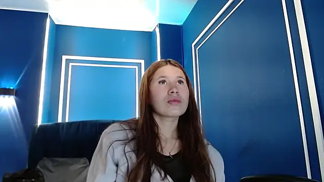 Snapshot of Olivia11_ chatting on September 18, 3:25 pm Olivia11 online show from September 18, 3:25 pm