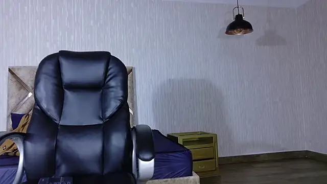 Olivia11  online show from December 5, 11:41 am