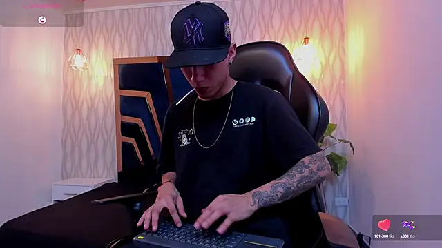 Justin Lakee online show from October 7, 11:57 pm