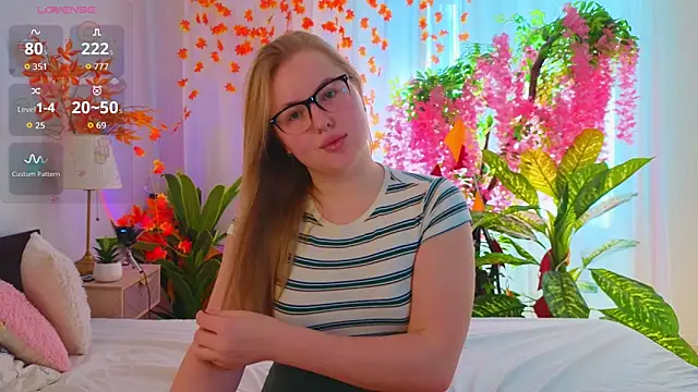 Snapshot of JudithWilson chatting on November 14, 8:13 am JudithWilson online show from November 14, 8:13 am