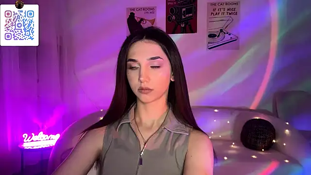 LinaMour online show from March 20, 10:25 pm