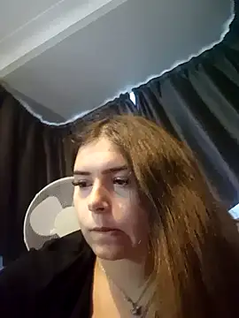 KatieLace online show from September 17, 5:36 pm