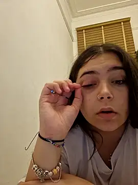 KatieLace online show from October 14, 8:09 pm