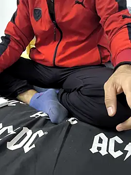 Snapshot of yazinyazin1 chatting on November 11, 10:43 pm yazinyazin1 online show from November 11, 10:43 pm