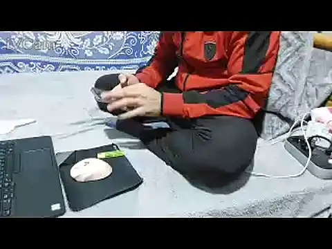 yazinyazin1 online show from February 1, 7:23 pm