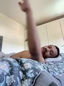 fitsexyman online show from October 16, 11:22 am