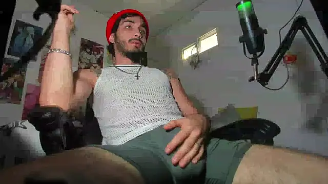 Snapshot of LovexJuxn_ chatting on November 20, 6:29 pm LovexJuxn online show from November 20, 6:29 pm