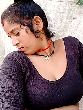 Manvi tyagi online show from September 11, 6:35 am
