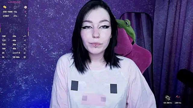 MargarettRose online show from June 5, 4:52 am