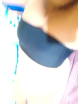 Snapshot of UrSweetAsianLady_02 chatting on December 14, 12:21 pm UrSweetAsianLady 02 online show from December 14, 12:21 pm